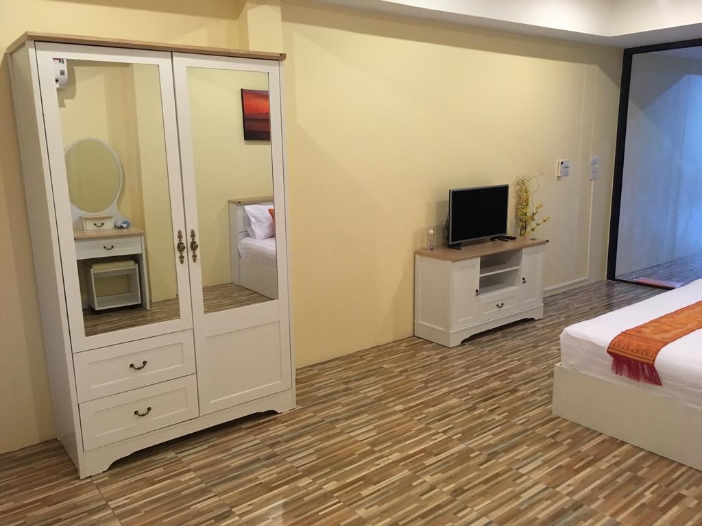 Breezy House Apartment Jomtien Beach Exterior photo