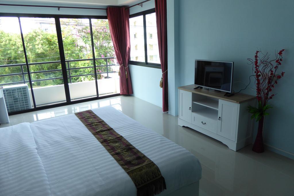 Breezy House Apartment Jomtien Beach Exterior photo