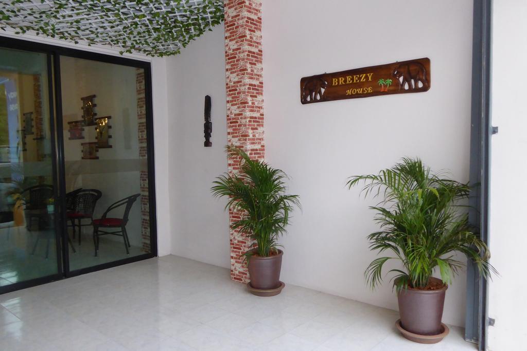 Breezy House Apartment Jomtien Beach Exterior photo