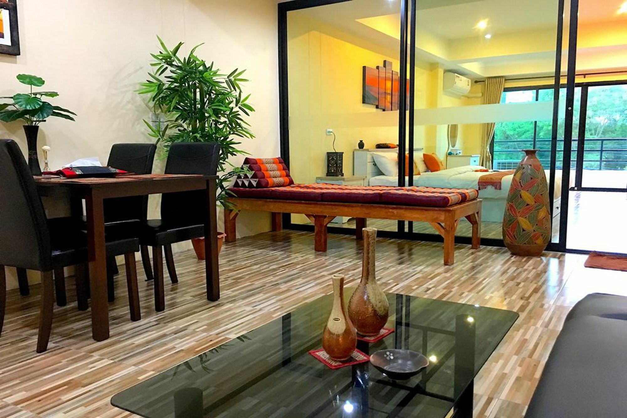 Breezy House Apartment Jomtien Beach Exterior photo