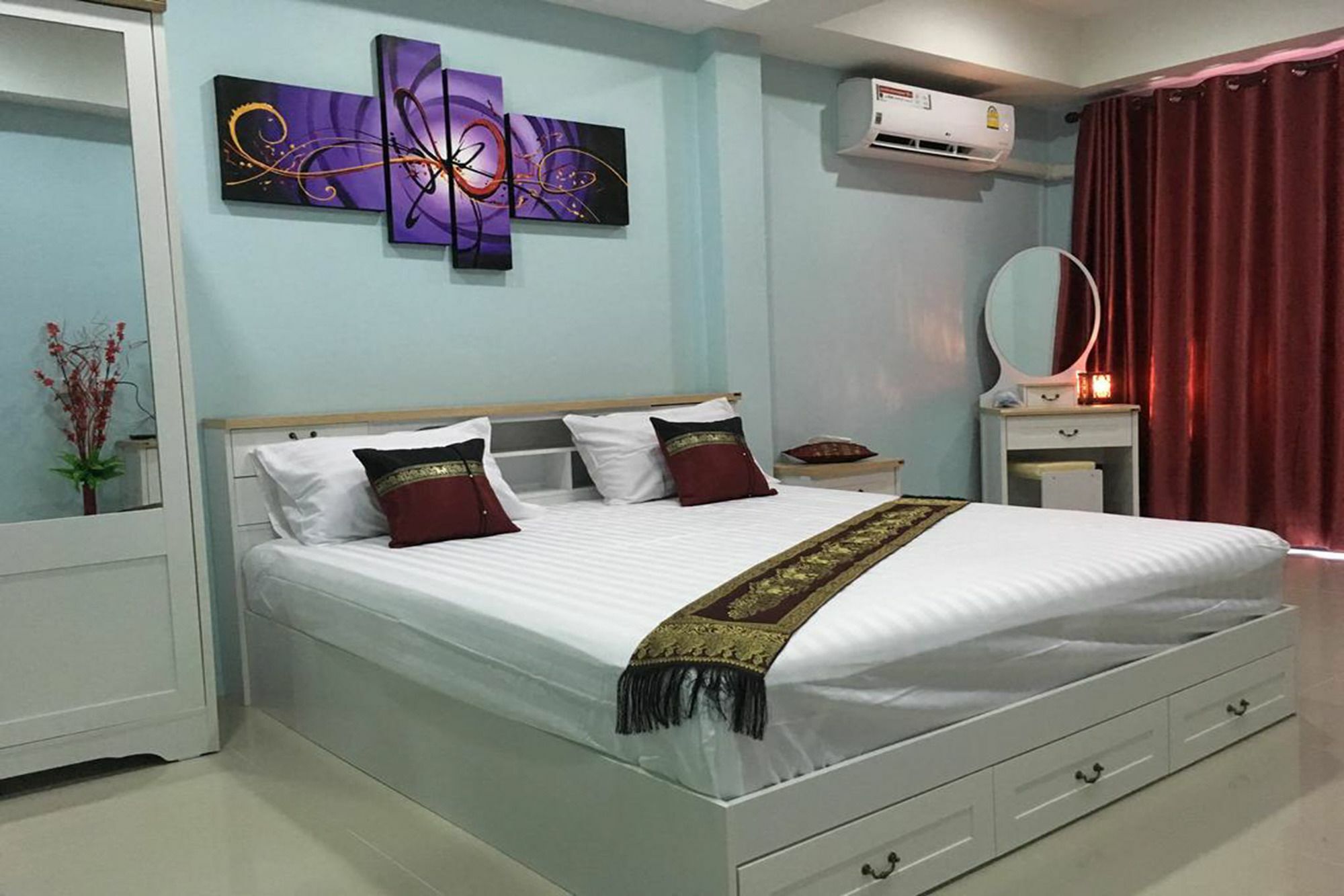 Breezy House Apartment Jomtien Beach Exterior photo