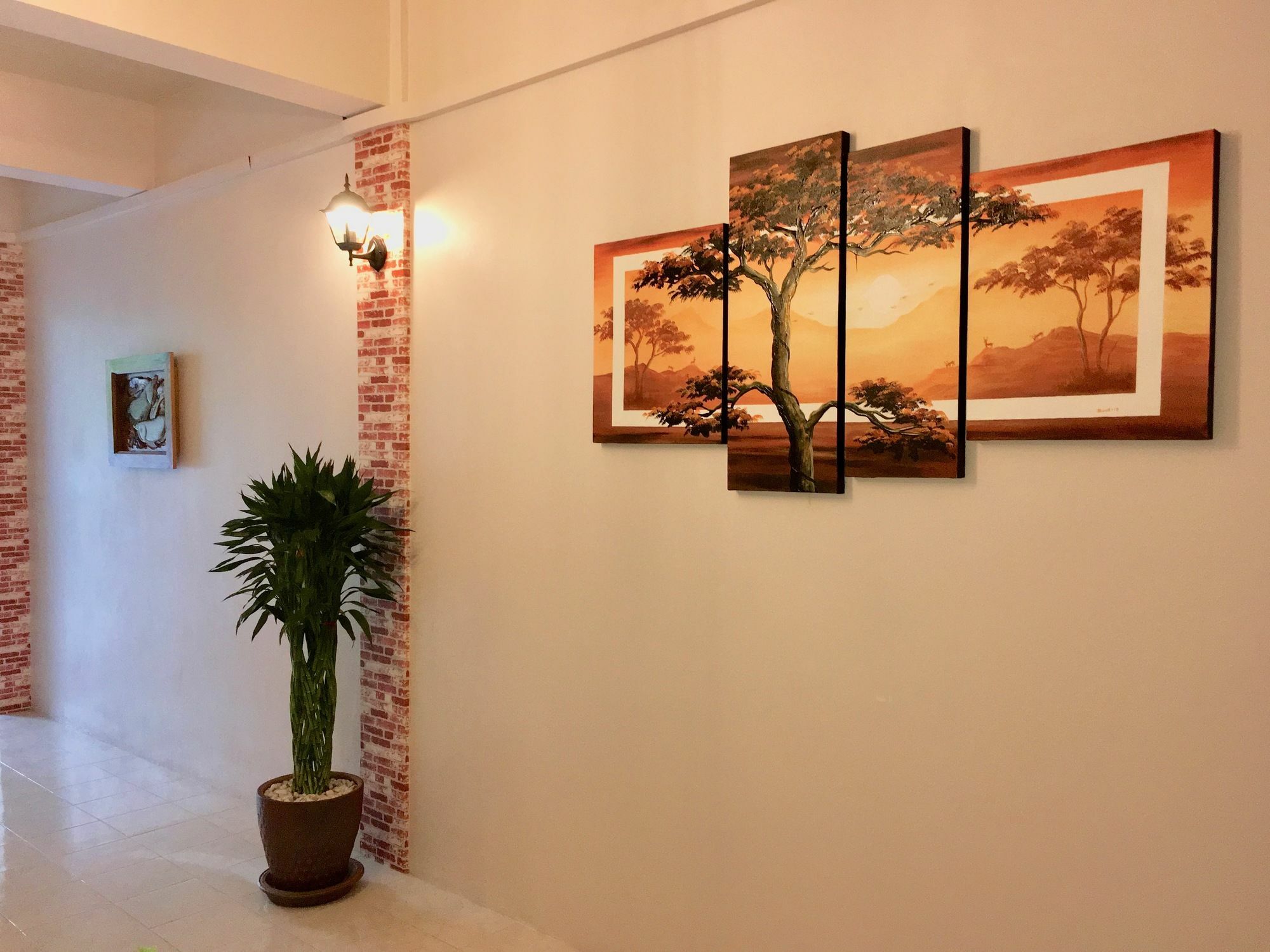 Breezy House Apartment Jomtien Beach Exterior photo